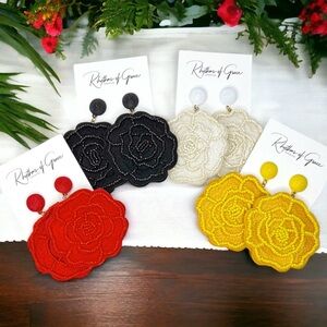 Charming Beaded Flower Earrings - Bohemian Chic, Perfect for Kentucky Derby! NWT